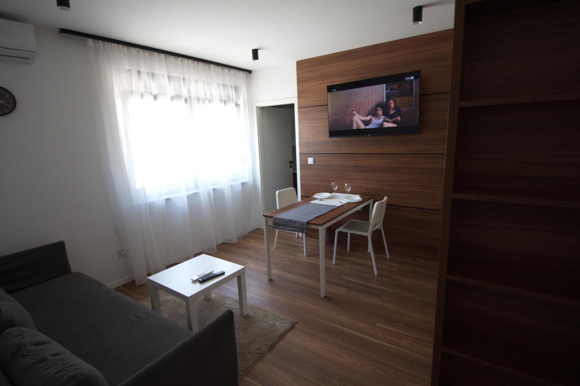 Studio Apartman Petrinja エクステリア 写真